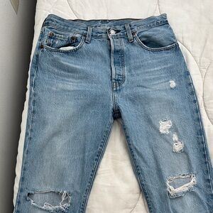 Levi's 501 Women’s Jeans. Great condition!